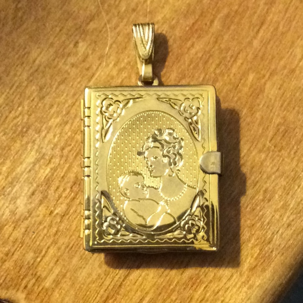 Locket